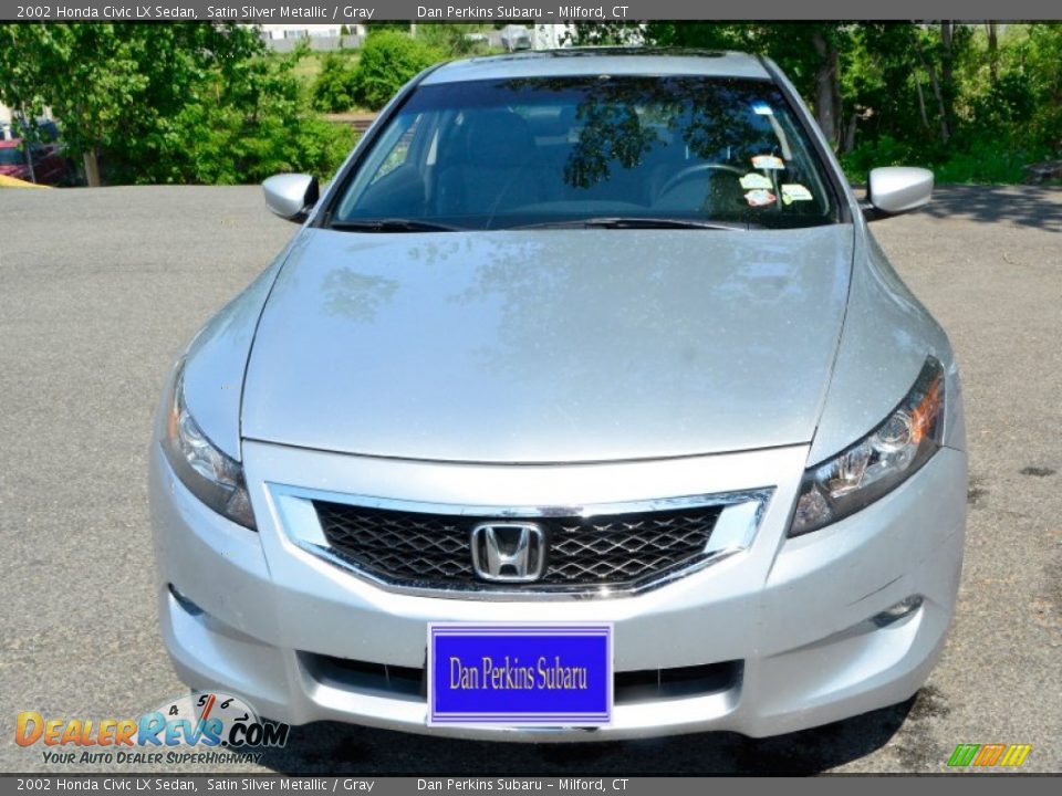 2002 Honda Civic LX Sedan Satin Silver Metallic / Gray Photo #2