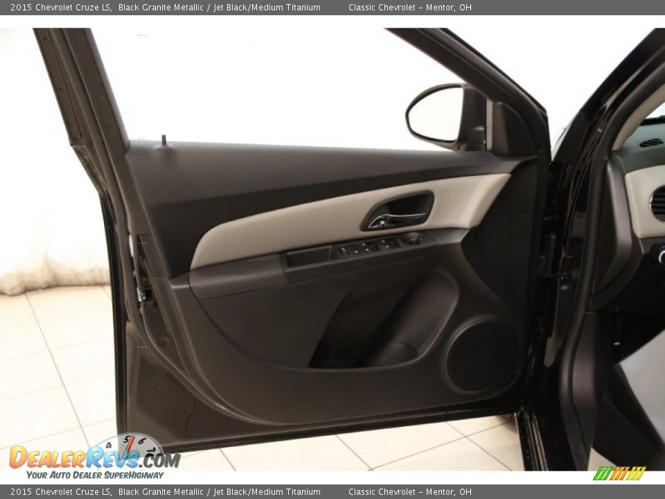 2015 Chevrolet Cruze LS Black Granite Metallic / Jet Black/Medium Titanium Photo #4