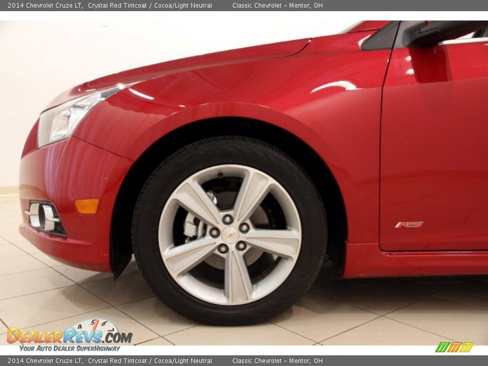 2014 Chevrolet Cruze LT Crystal Red Tintcoat / Cocoa/Light Neutral Photo #17