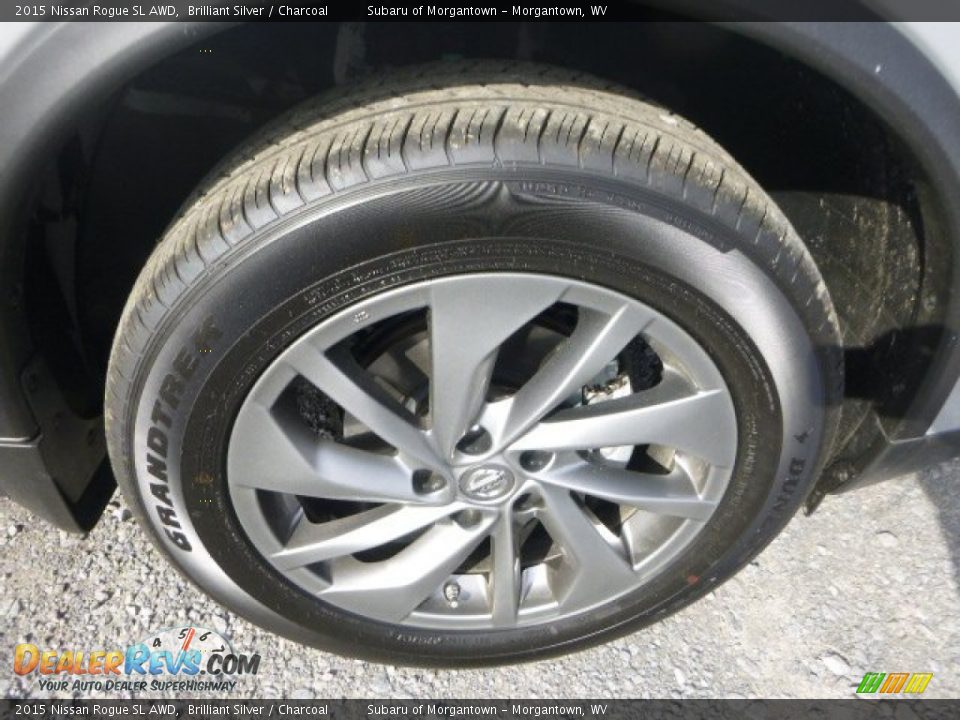 2015 Nissan Rogue SL AWD Brilliant Silver / Charcoal Photo #2