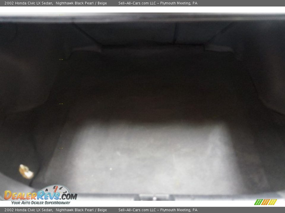 2002 Honda Civic LX Sedan Nighthawk Black Pearl / Beige Photo #18