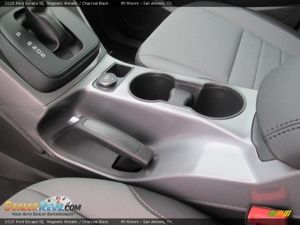 2015 Ford Escape SE Magnetic Metallic / Charcoal Black Photo #19