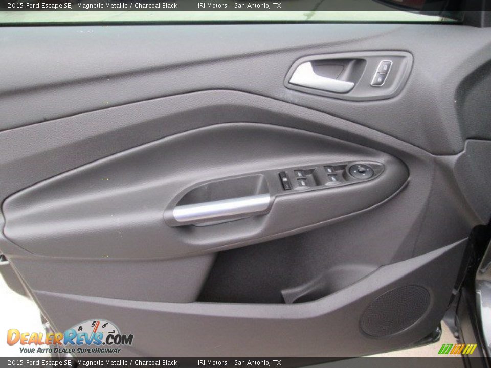 2015 Ford Escape SE Magnetic Metallic / Charcoal Black Photo #21