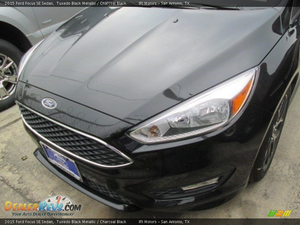 2015 Ford Focus SE Sedan Tuxedo Black Metallic / Charcoal Black Photo #6