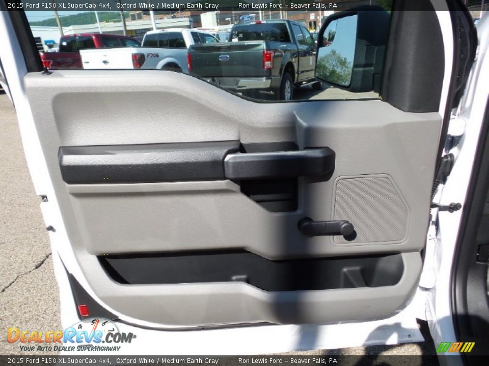 2015 Ford F150 XL SuperCab 4x4 Oxford White / Medium Earth Gray Photo #14