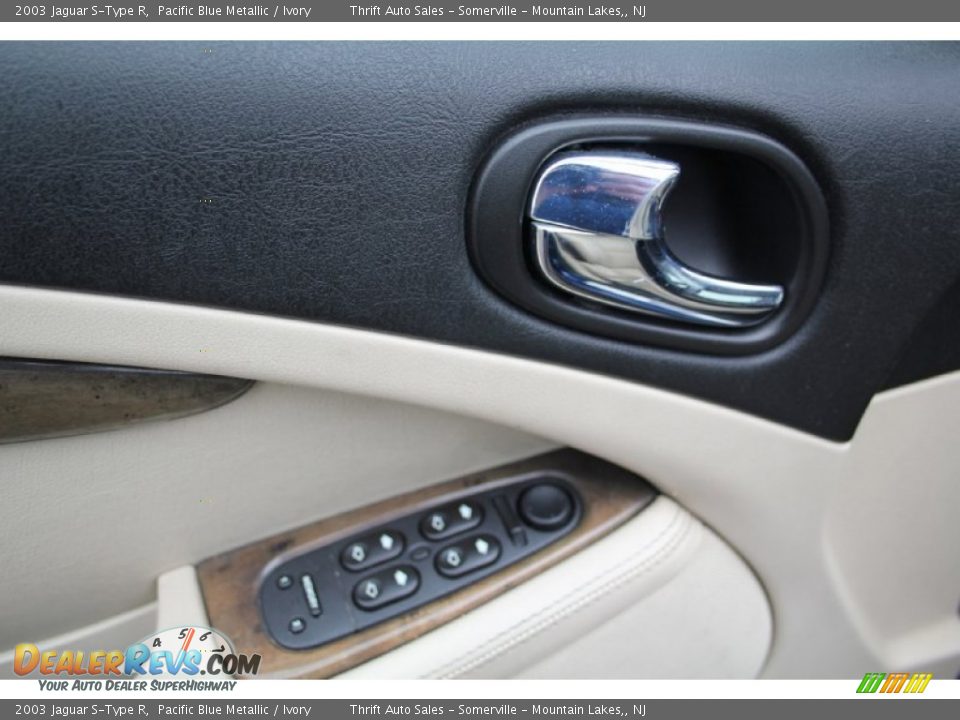 2003 Jaguar S-Type R Pacific Blue Metallic / Ivory Photo #12