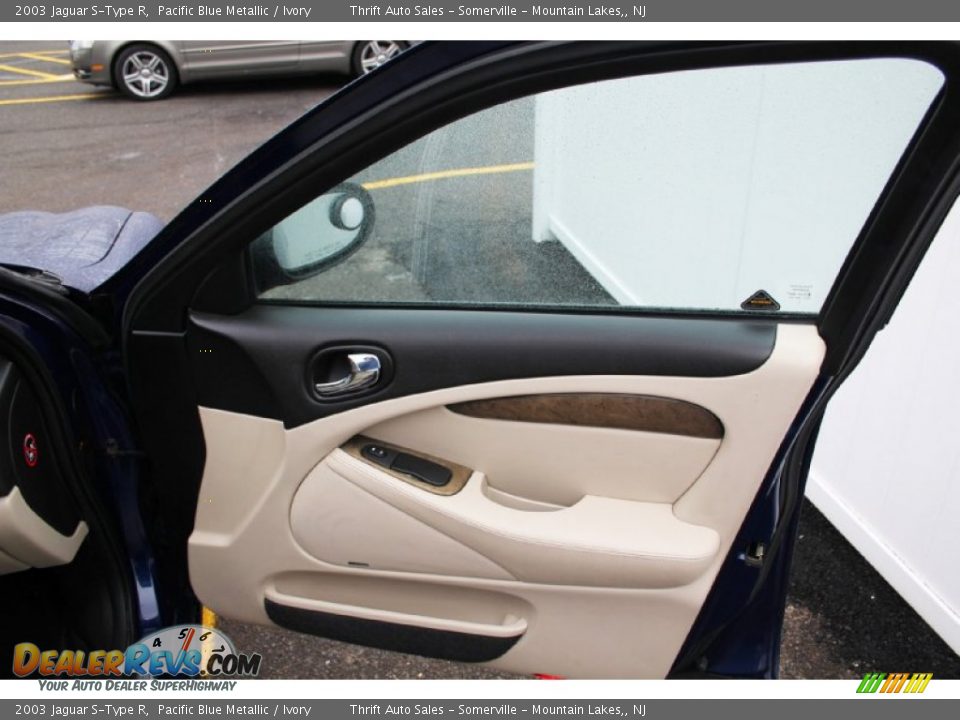 2003 Jaguar S-Type R Pacific Blue Metallic / Ivory Photo #21