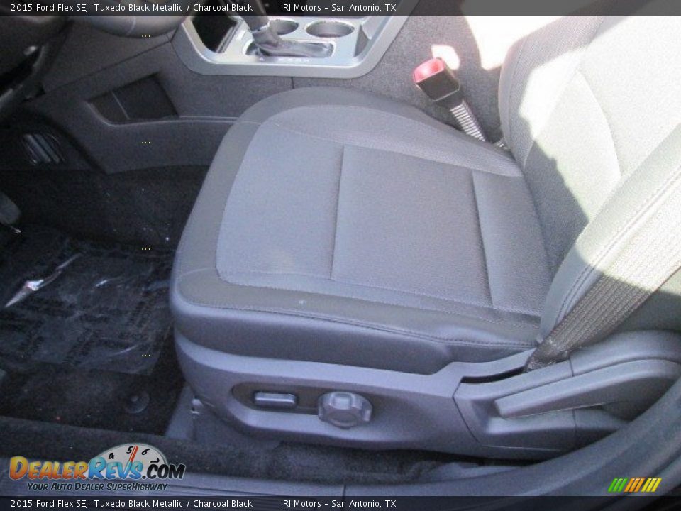 2015 Ford Flex SE Tuxedo Black Metallic / Charcoal Black Photo #22