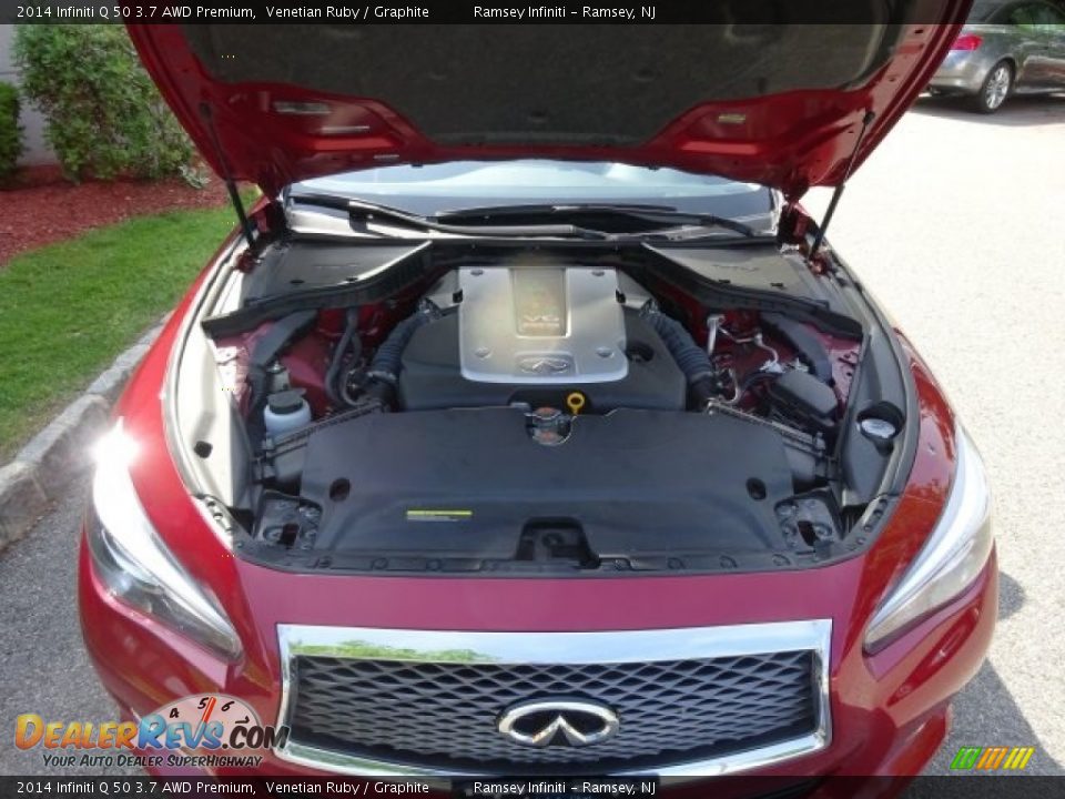 2014 Infiniti Q 50 3.7 AWD Premium Venetian Ruby / Graphite Photo #19