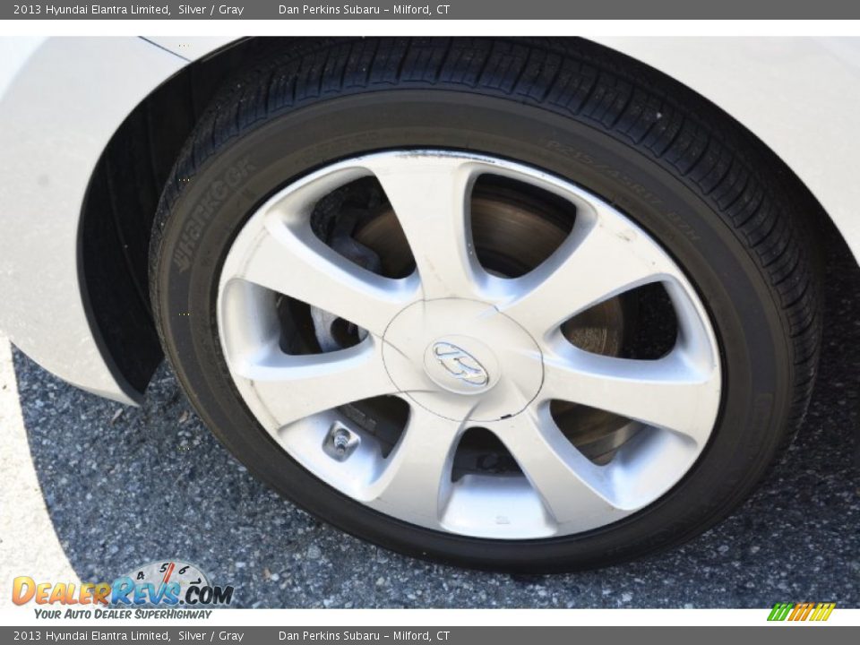 2013 Hyundai Elantra Limited Silver / Gray Photo #26