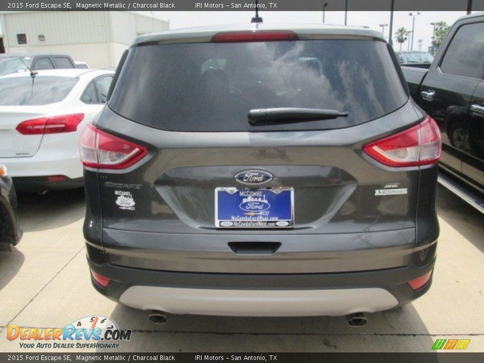 2015 Ford Escape SE Magnetic Metallic / Charcoal Black Photo #10