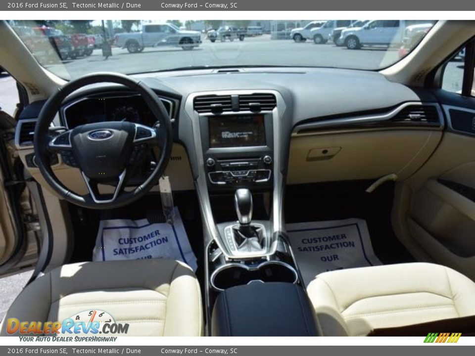 2016 Ford Fusion SE Tectonic Metallic / Dune Photo #14
