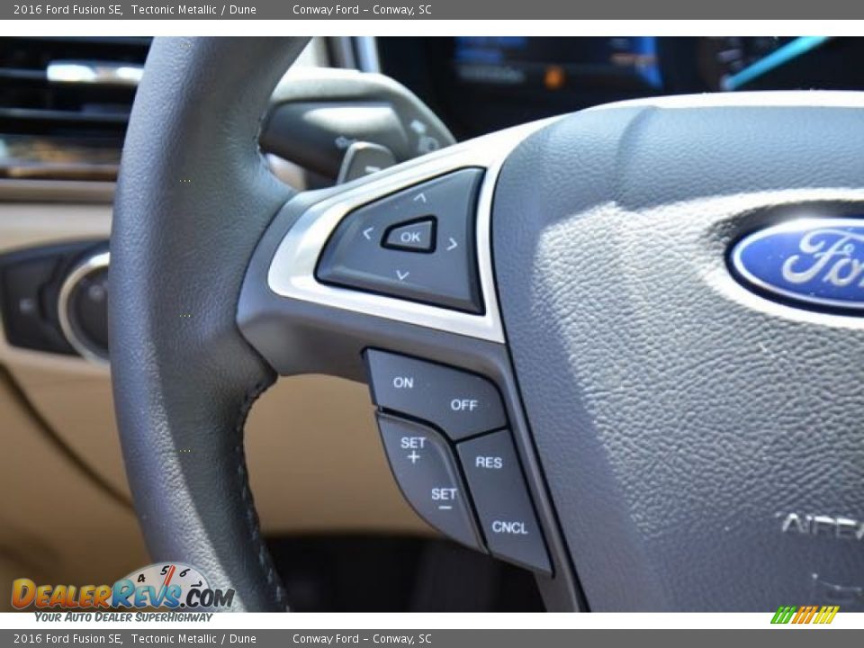 2016 Ford Fusion SE Tectonic Metallic / Dune Photo #23