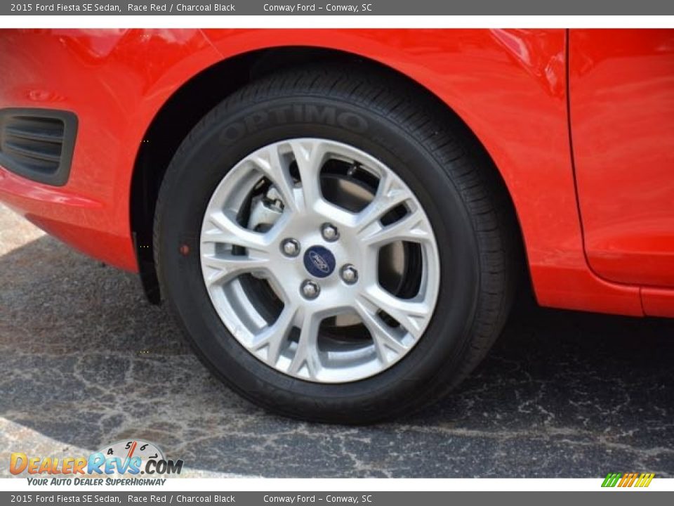 2015 Ford Fiesta SE Sedan Race Red / Charcoal Black Photo #9