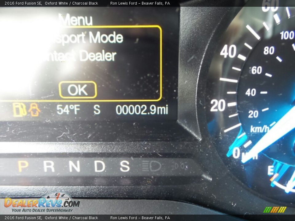 2016 Ford Fusion SE Oxford White / Charcoal Black Photo #18