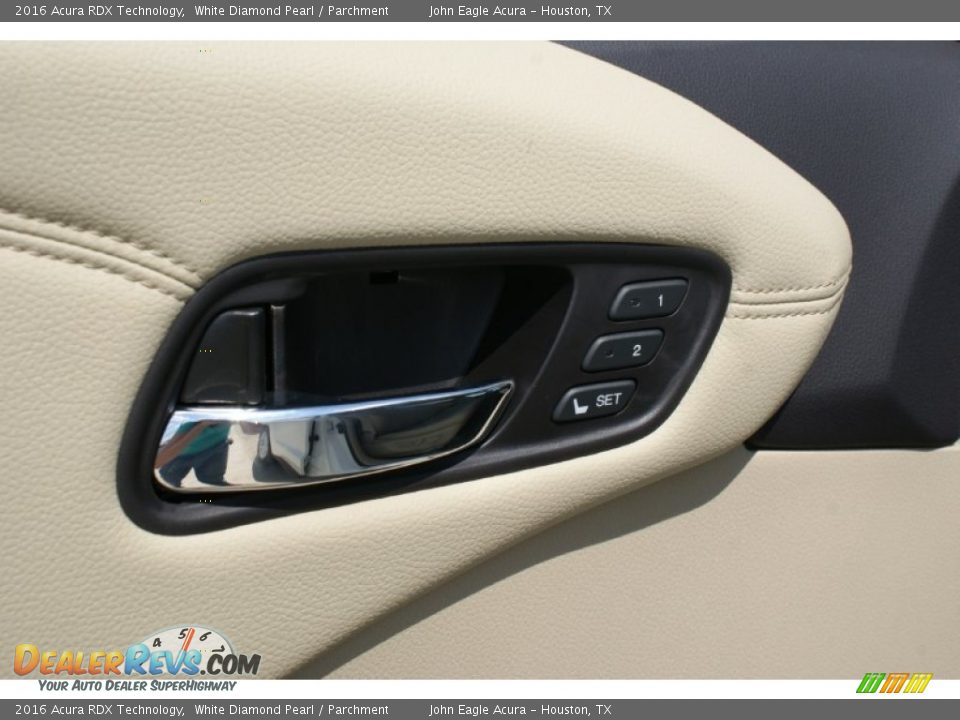 2016 Acura RDX Technology White Diamond Pearl / Parchment Photo #24