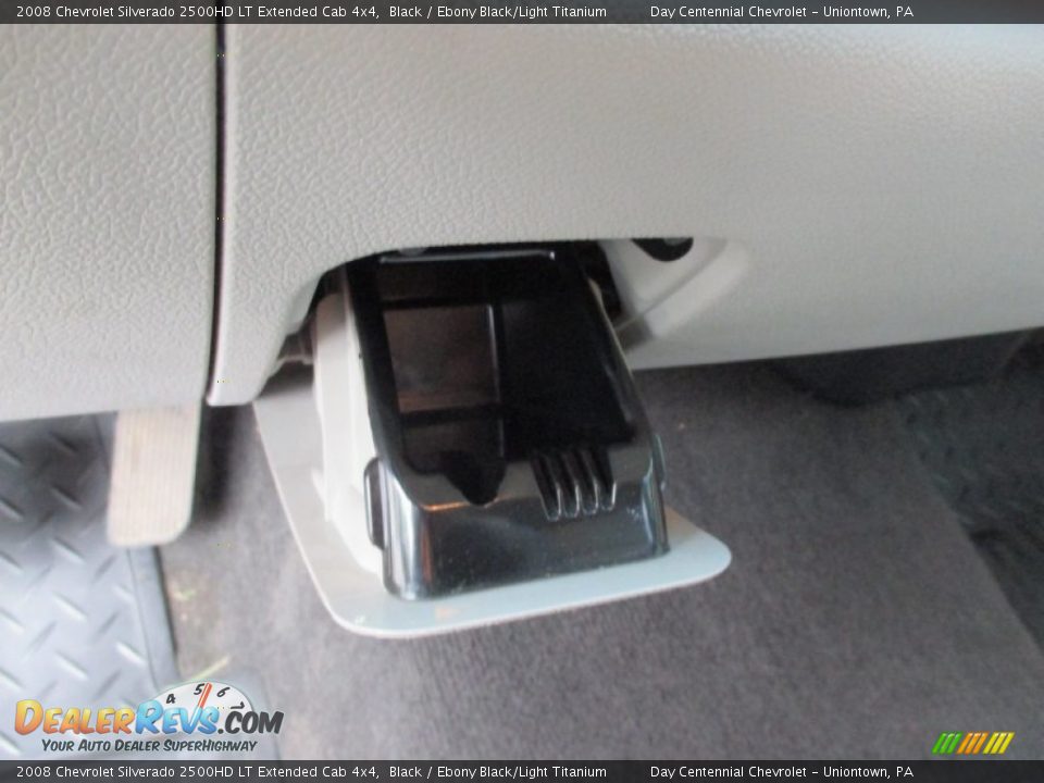 2008 Chevrolet Silverado 2500HD LT Extended Cab 4x4 Black / Ebony Black/Light Titanium Photo #33