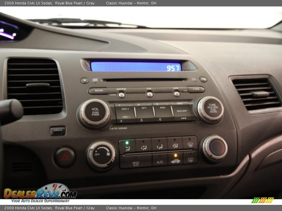2009 Honda Civic LX Sedan Royal Blue Pearl / Gray Photo #8