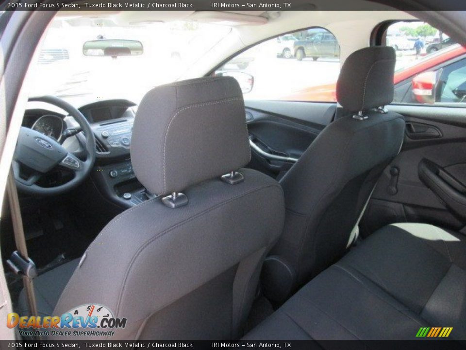 2015 Ford Focus S Sedan Tuxedo Black Metallic / Charcoal Black Photo #15