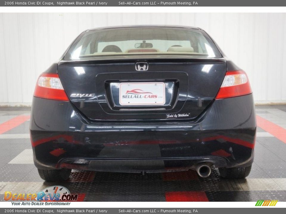 2006 Honda Civic EX Coupe Nighthawk Black Pearl / Ivory Photo #9