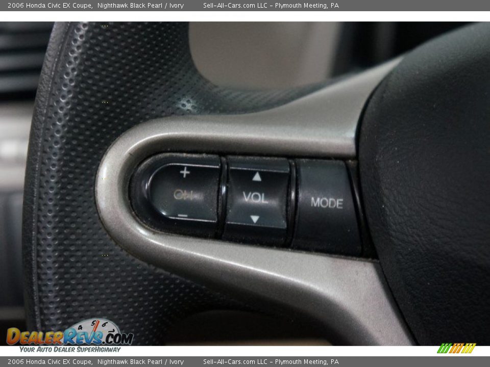 2006 Honda Civic EX Coupe Nighthawk Black Pearl / Ivory Photo #23