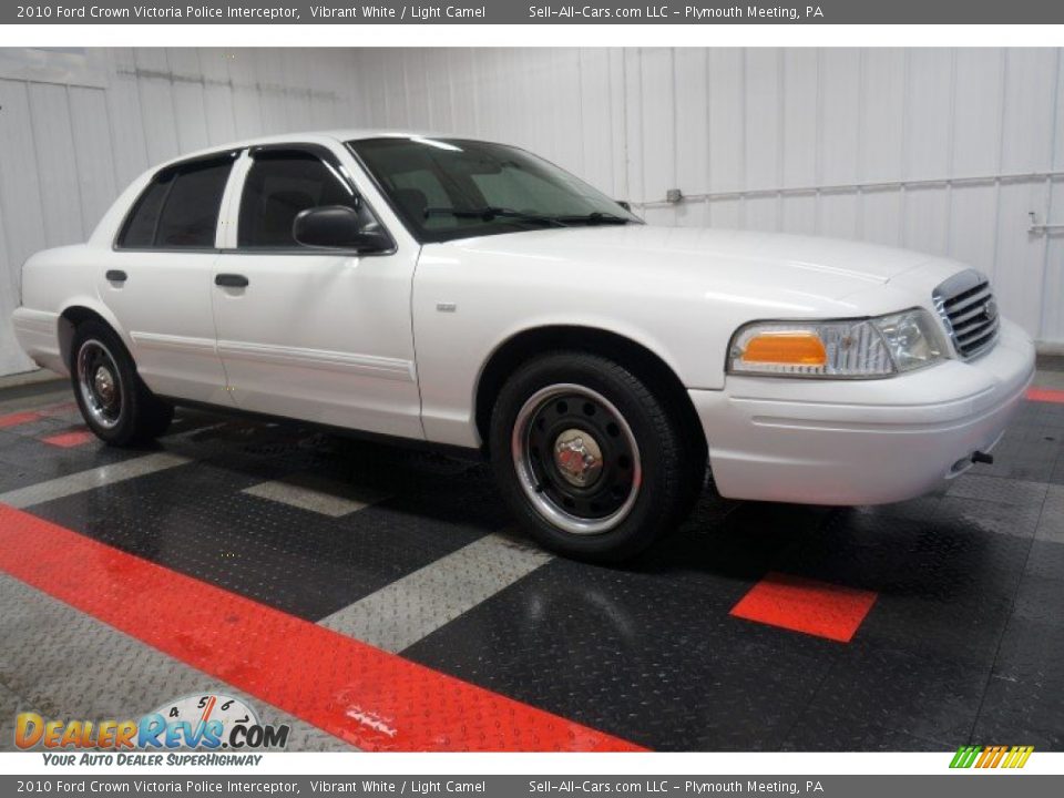 2010 Ford Crown Victoria Police Interceptor Vibrant White / Light Camel Photo #6