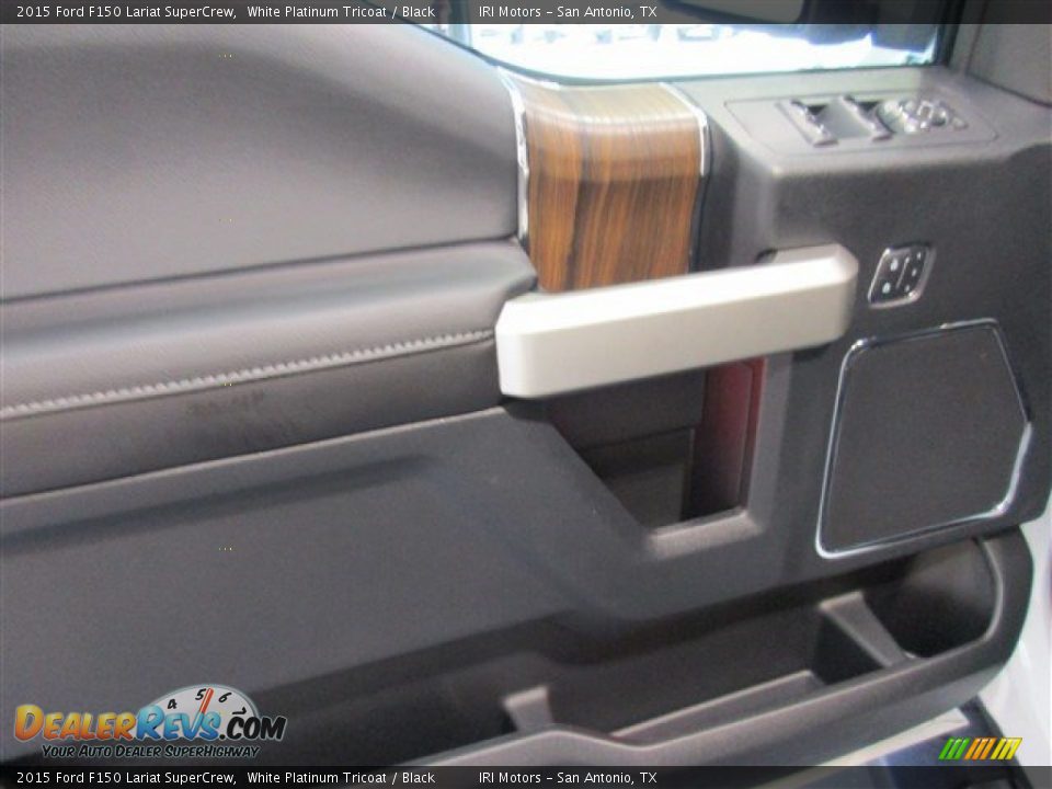 2015 Ford F150 Lariat SuperCrew White Platinum Tricoat / Black Photo #13
