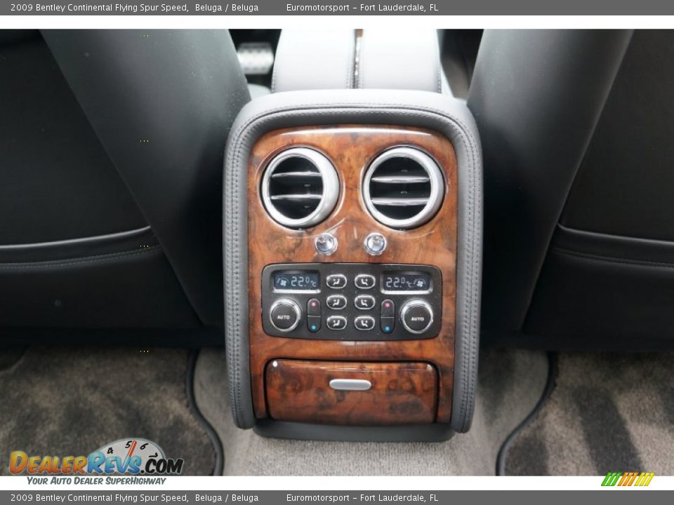 Controls of 2009 Bentley Continental Flying Spur Speed Photo #42
