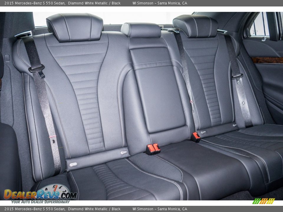 2015 Mercedes-Benz S 550 Sedan Diamond White Metallic / Black Photo #2