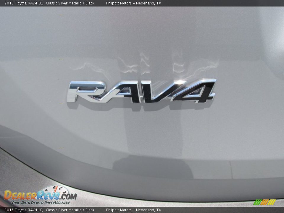 2015 Toyota RAV4 LE Classic Silver Metallic / Black Photo #13