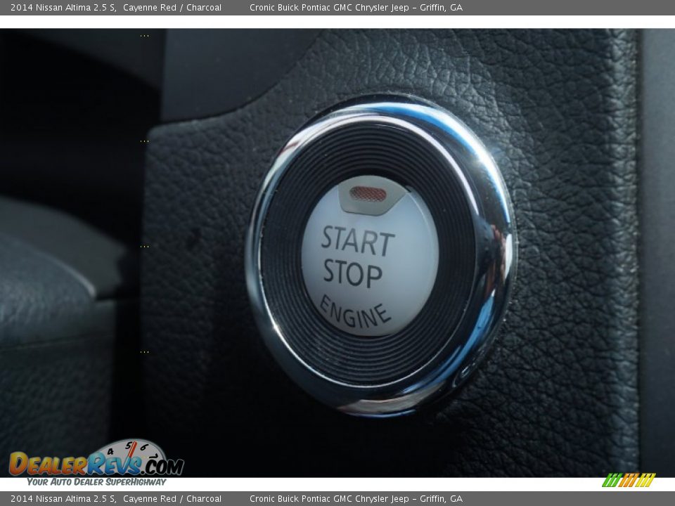2014 Nissan Altima 2.5 S Cayenne Red / Charcoal Photo #21