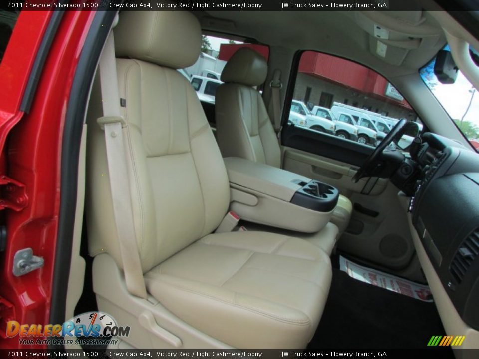 2011 Chevrolet Silverado 1500 LT Crew Cab 4x4 Victory Red / Light Cashmere/Ebony Photo #20