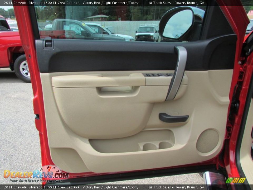 2011 Chevrolet Silverado 1500 LT Crew Cab 4x4 Victory Red / Light Cashmere/Ebony Photo #34