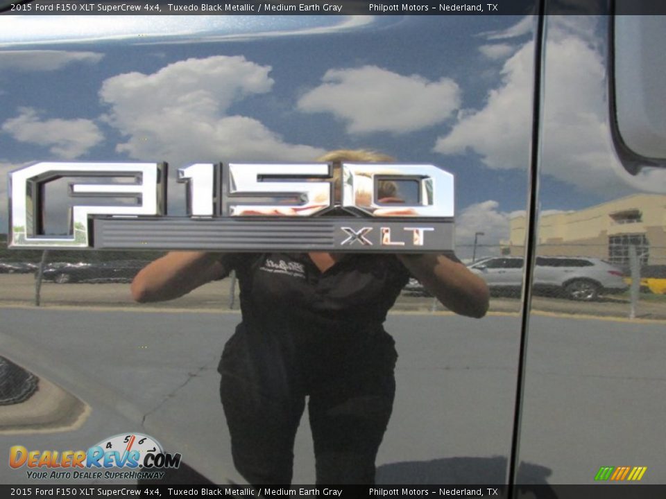 2015 Ford F150 XLT SuperCrew 4x4 Tuxedo Black Metallic / Medium Earth Gray Photo #14