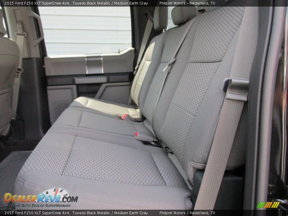 2015 Ford F150 XLT SuperCrew 4x4 Tuxedo Black Metallic / Medium Earth Gray Photo #20