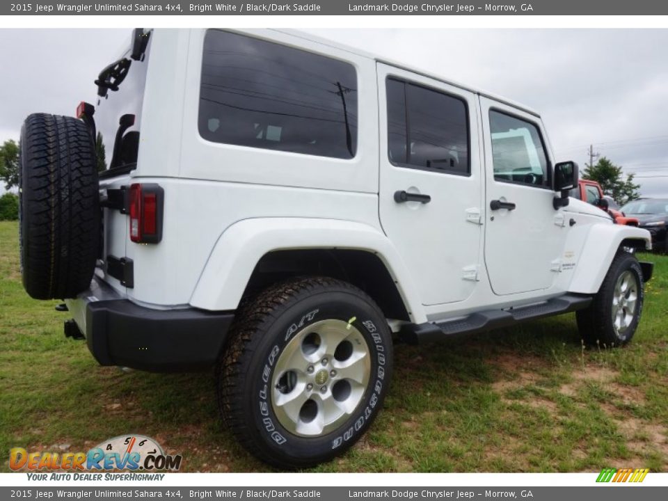 2015 Jeep Wrangler Unlimited Sahara 4x4 Bright White / Black/Dark Saddle Photo #3
