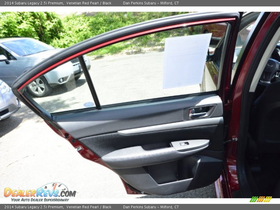 2014 Subaru Legacy 2.5i Premium Venetian Red Pearl / Black Photo #17