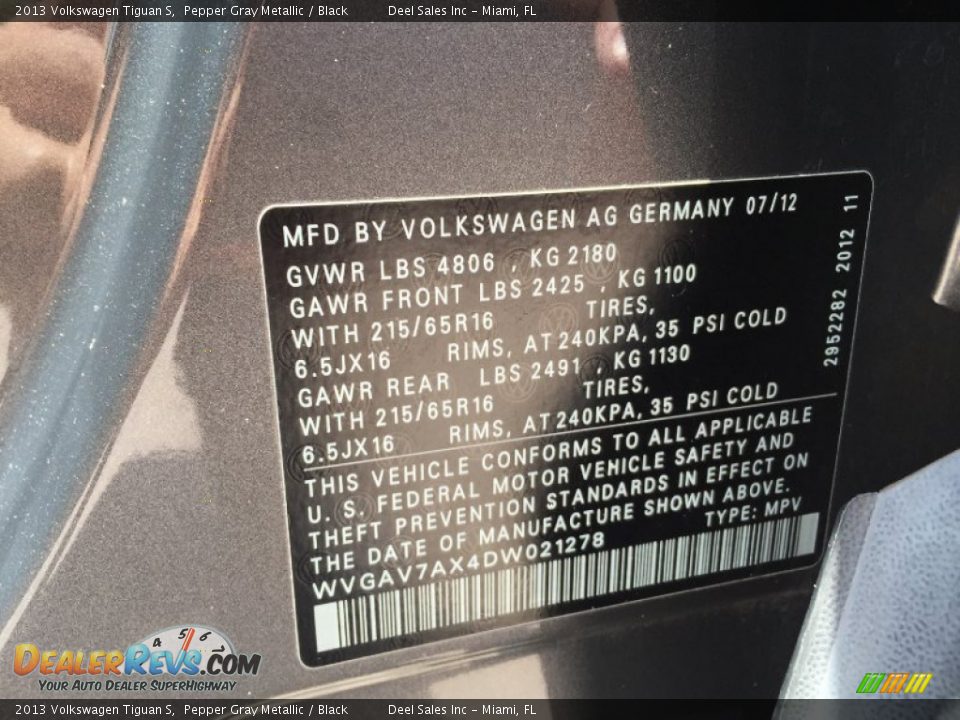 2013 Volkswagen Tiguan S Pepper Gray Metallic / Black Photo #14