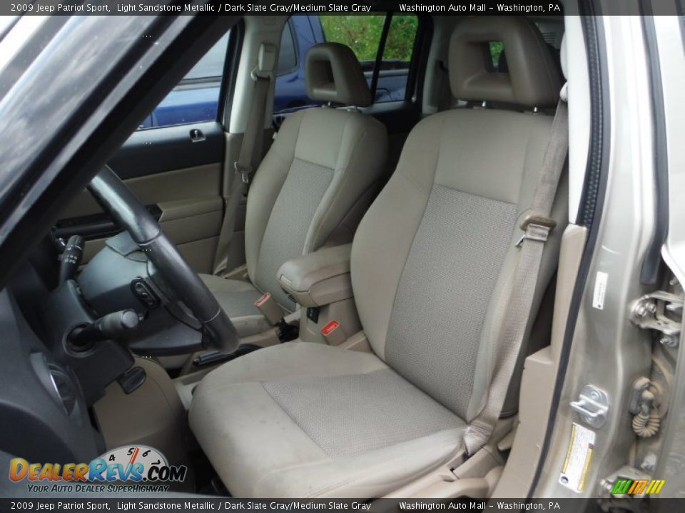 2009 Jeep Patriot Sport Light Sandstone Metallic / Dark Slate Gray/Medium Slate Gray Photo #13