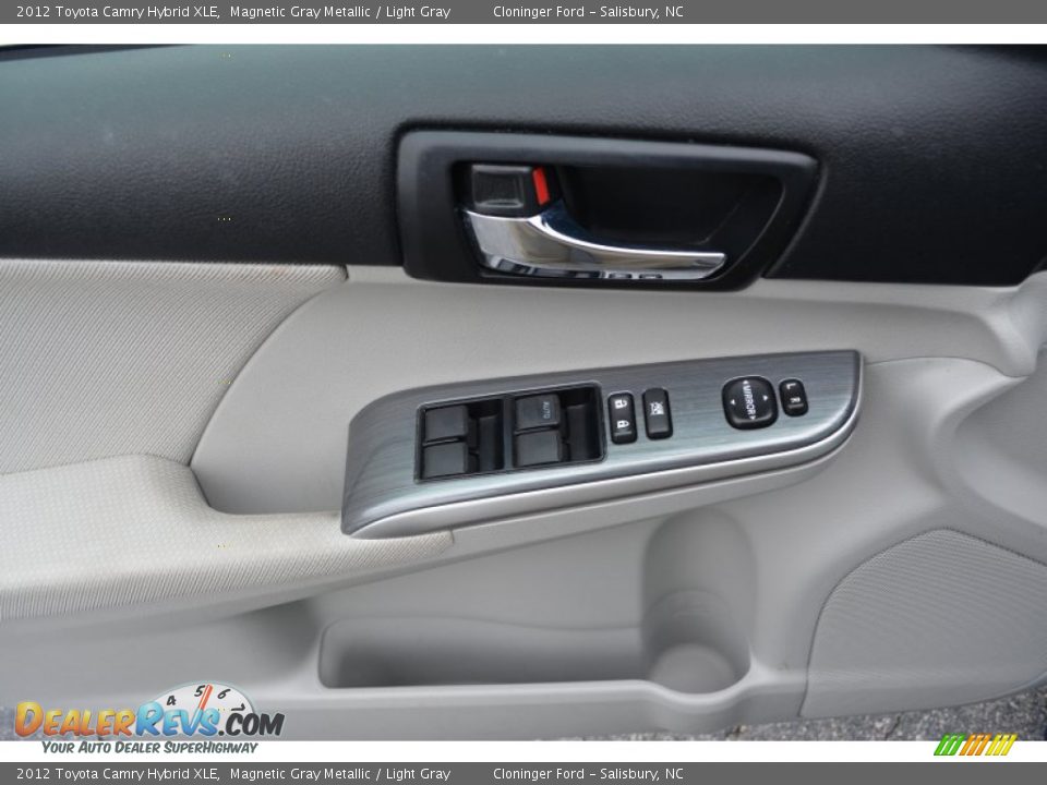 2012 Toyota Camry Hybrid XLE Magnetic Gray Metallic / Light Gray Photo #9