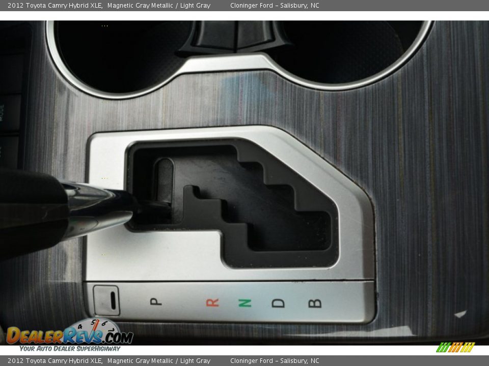 2012 Toyota Camry Hybrid XLE Magnetic Gray Metallic / Light Gray Photo #24