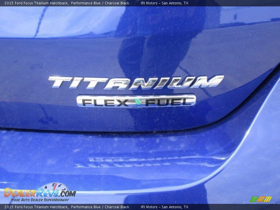 2015 Ford Focus Titanium Hatchback Performance Blue / Charcoal Black Photo #12