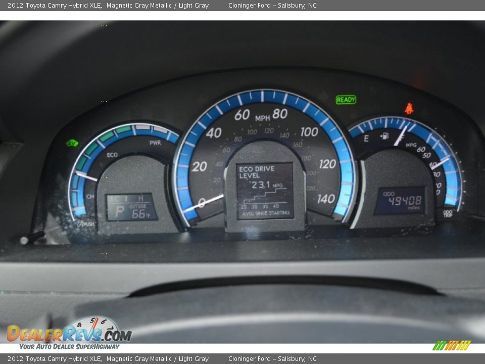 2012 Toyota Camry Hybrid XLE Magnetic Gray Metallic / Light Gray Photo #28