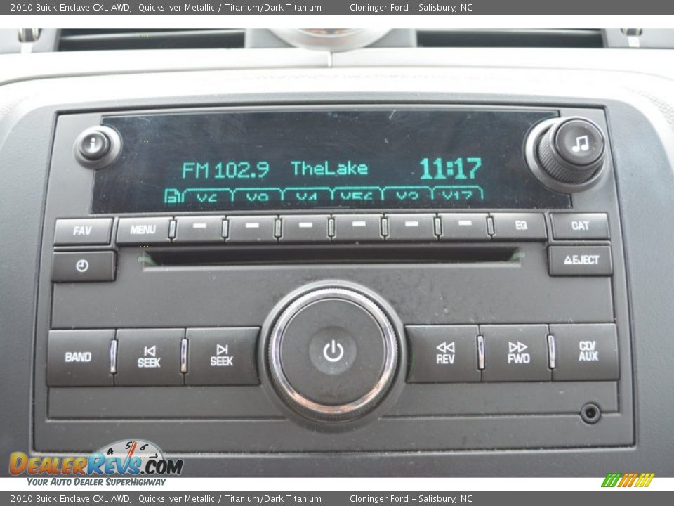 2010 Buick Enclave CXL AWD Quicksilver Metallic / Titanium/Dark Titanium Photo #19