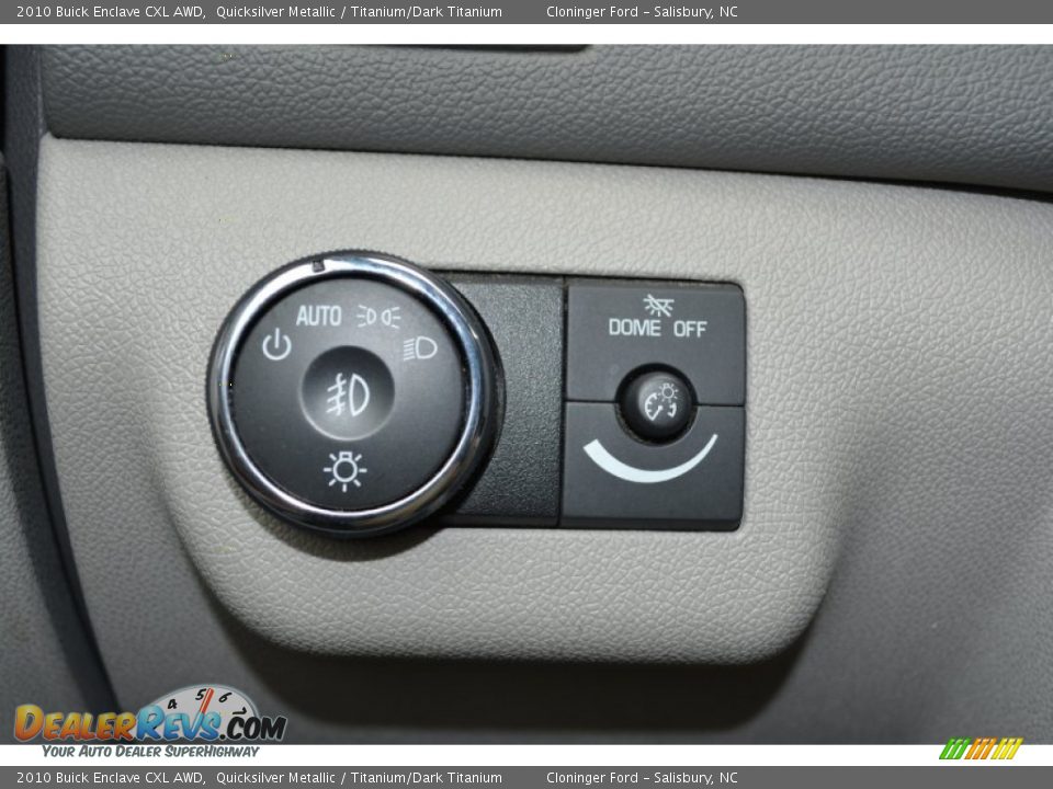2010 Buick Enclave CXL AWD Quicksilver Metallic / Titanium/Dark Titanium Photo #28