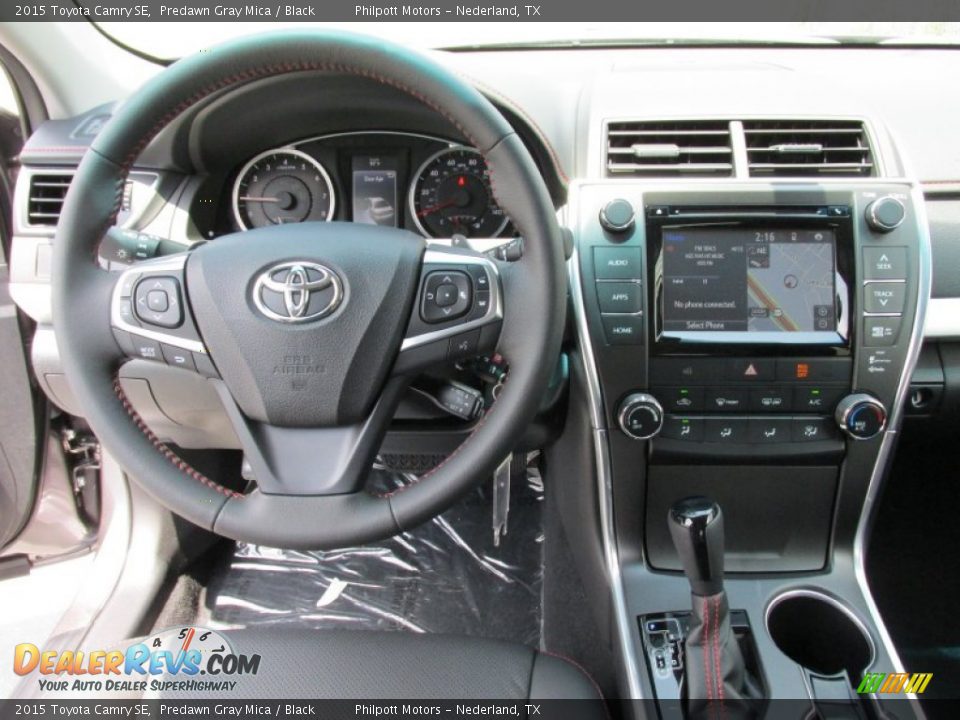 2015 Toyota Camry SE Predawn Gray Mica / Black Photo #23