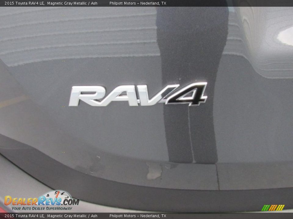 2015 Toyota RAV4 LE Magnetic Gray Metallic / Ash Photo #13