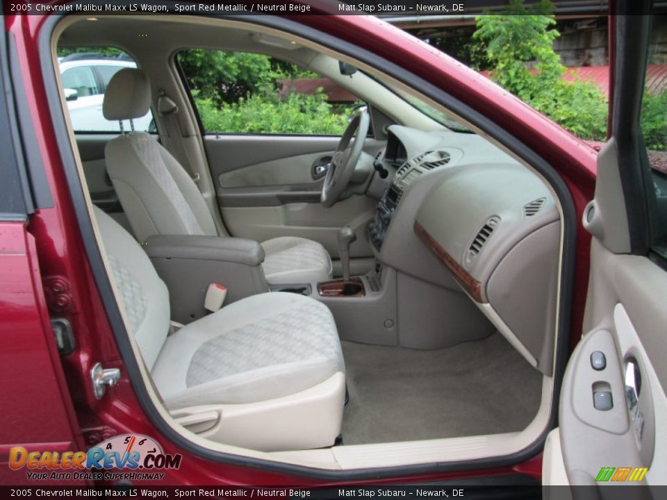 2005 Chevrolet Malibu Maxx LS Wagon Sport Red Metallic / Neutral Beige Photo #17