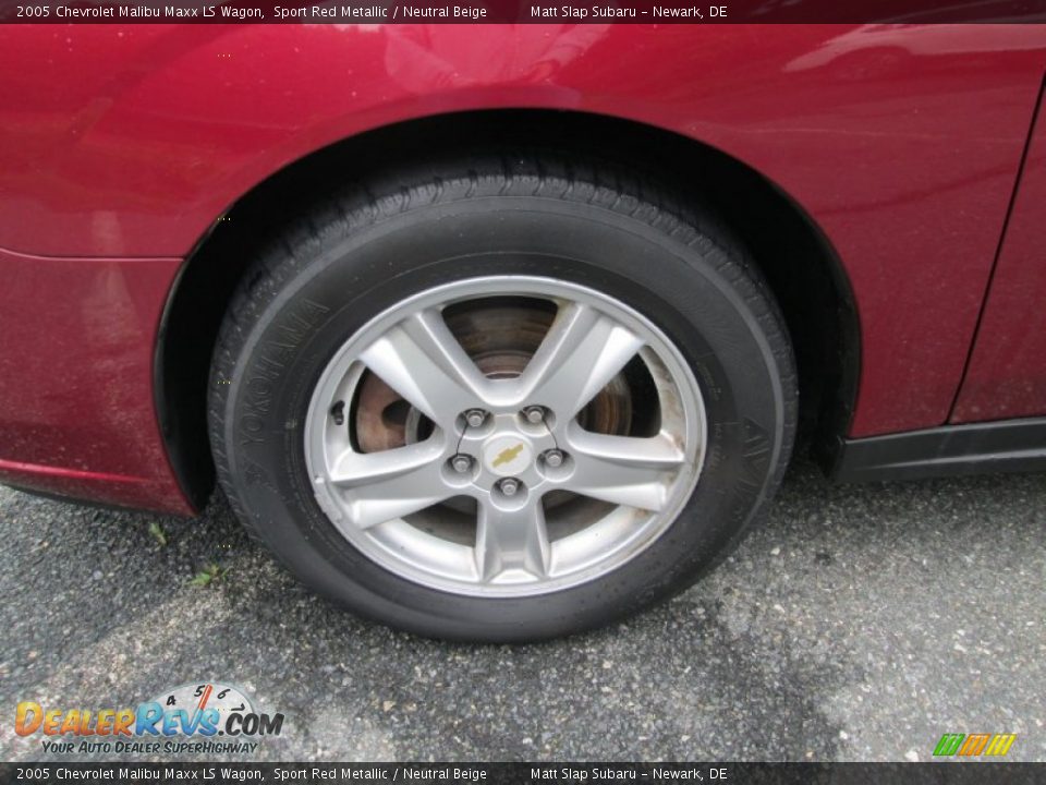 2005 Chevrolet Malibu Maxx LS Wagon Sport Red Metallic / Neutral Beige Photo #21