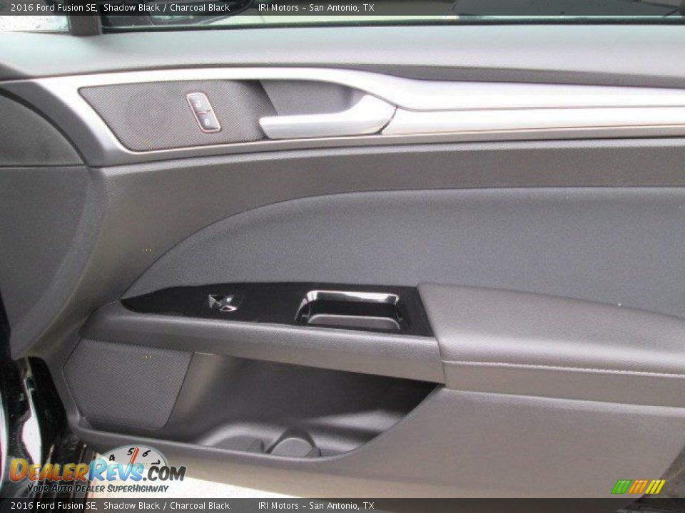 2016 Ford Fusion SE Shadow Black / Charcoal Black Photo #14